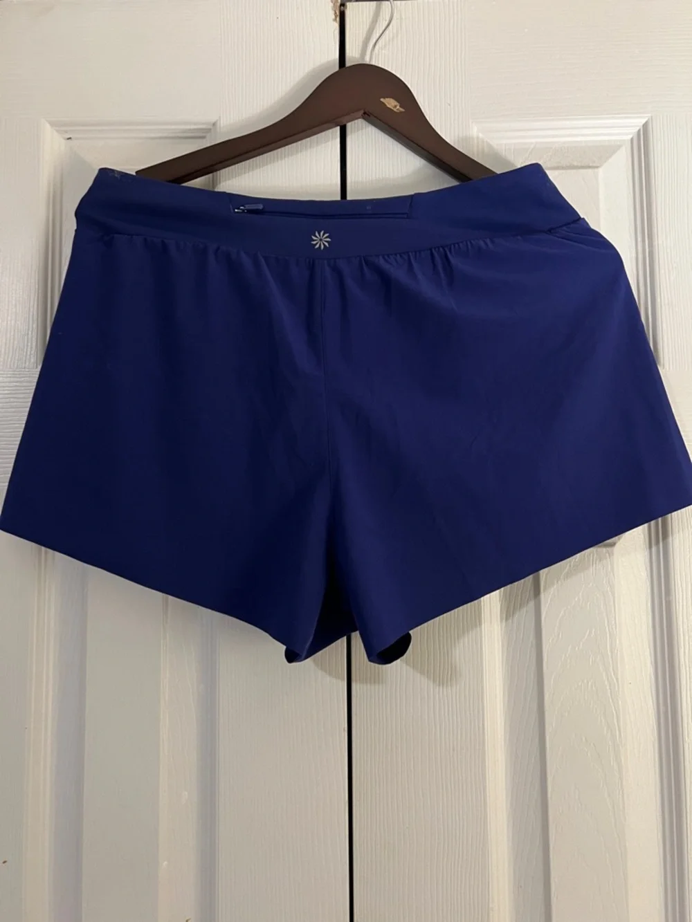ATHLETA FAST ROUTE LASERCUT RUN SHORT - Picture 2 of 3